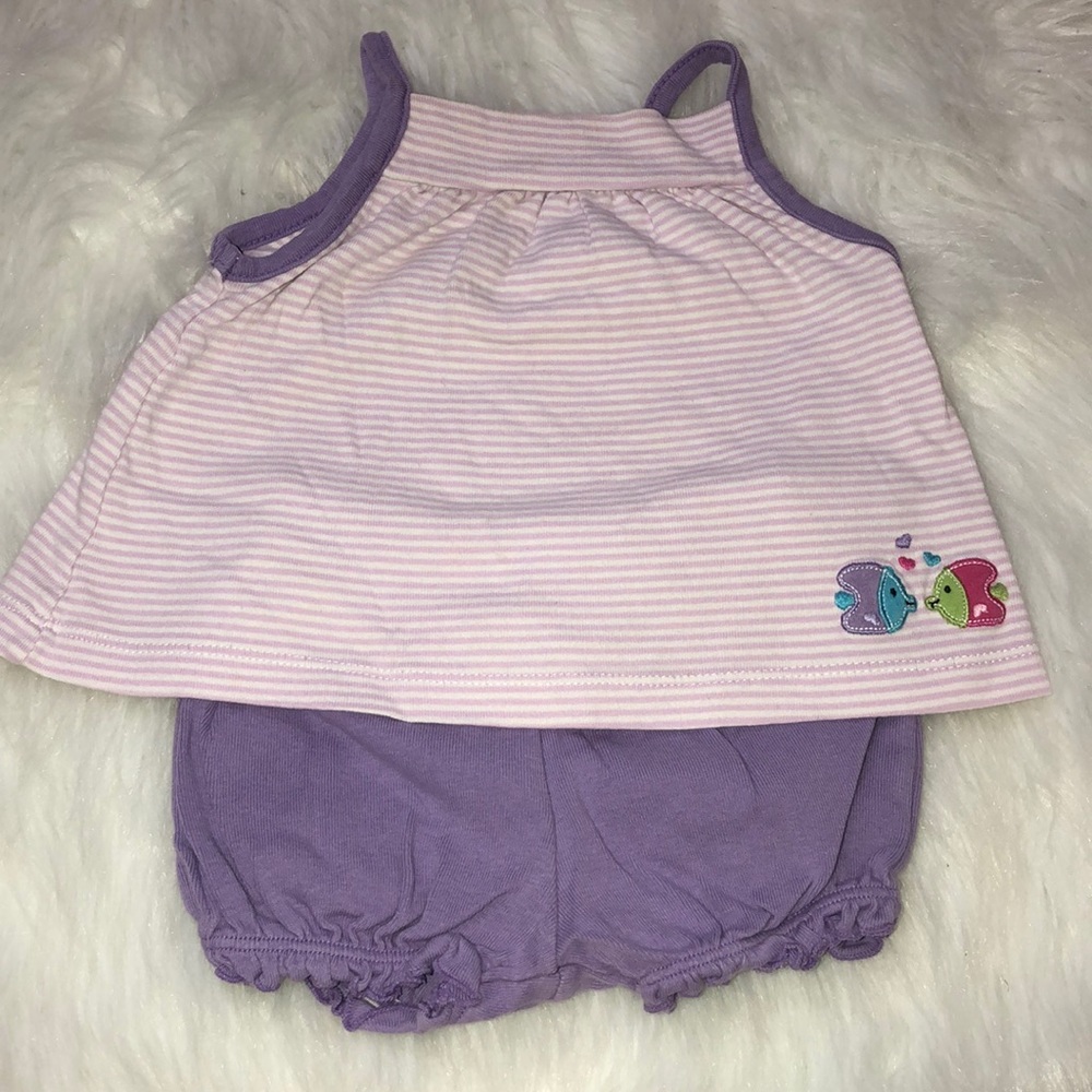 Carter’s 2 piece outfit